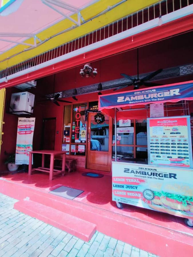 Hotel Zamburger Heritage Melaka المظهر الخارجي الصورة